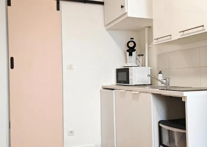 Cocon Moderne à Deux Pas De La Gare Idéal Couple * Clermont-Ferrand